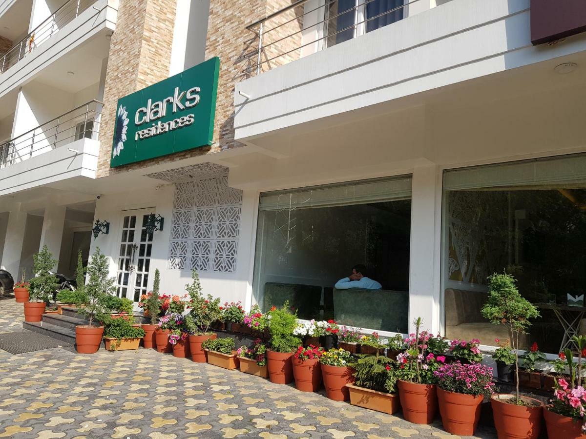 Clarks Residences, Nainital Eksteriør billede